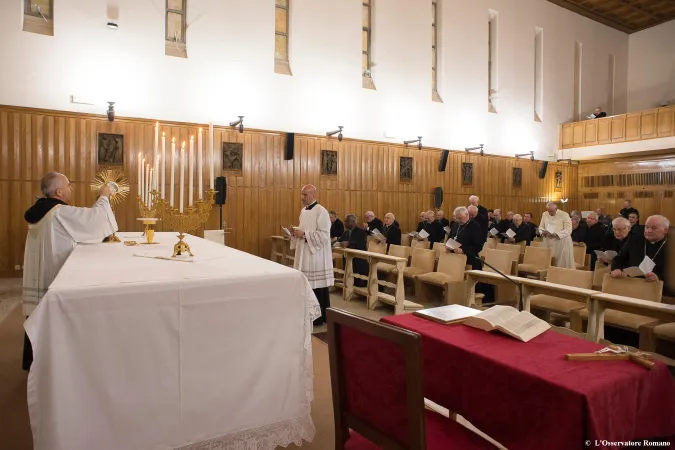 Una immagine degli Esercizi Spirituali della Curia Romana della Quaresima 2016 |  | Vatican Media / ACI Group