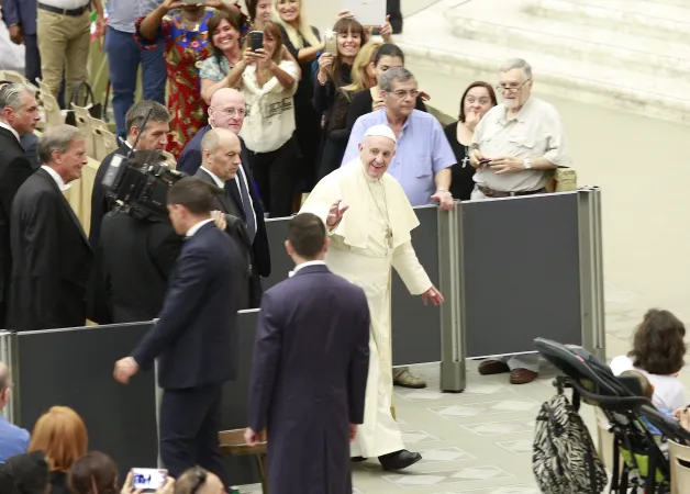 Il Papa all' Udienza Generale  |  | Alan Holdren /CNA