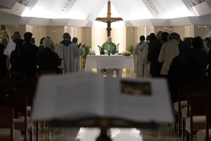 Il Papa celebra la messa a Santa Marta |  | OR/ Aci Group