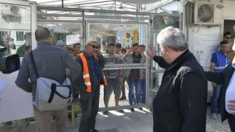 Ricollocare i rifugiati della Grecia in un Paese europeo: l'appello di tre cardinali