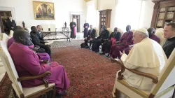 Papa Francesco incontra una delegazione del Consiglio delle Chiese del Sud Sudan, Sala del Concistoro, Palazzo Apostolico Vaticano, 23 marzo 2018 / Vatican Media / ACI Group