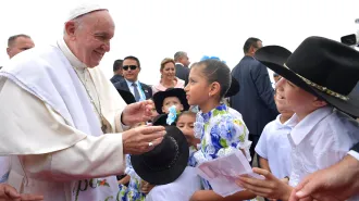 Il Papa lascia alla Colombia un compito: non fermiamoci a fare il primo passo 