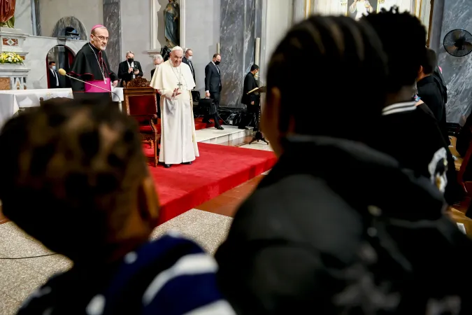 Papa Francesco e i migranti a Nicosia  |  | Vatican Media 