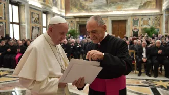 Il Papa ribadisce: "Famiglia cellula vitale della Chiesa e della società"