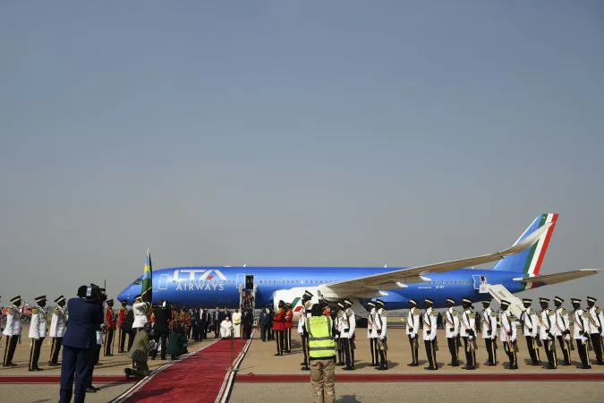 Papa Francesco arriva all'aeroporto di Giuba, Sud Sudan, 3 febbraio 2023 | Vatican Media / ACI Group