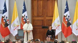 Papa Francesco tiene il discorso nella sede presidenziale della Moneda a Santiago del Cile, nel primo discorso del suo viaggio in Cile e Perù, Santiago del Cile, 16 gennaio 2018 / Vatican Media / ACI Group