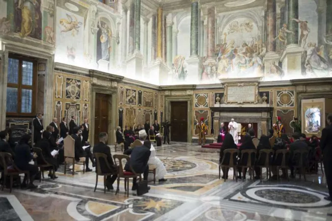 Papa Francesco in un passato incontro con i nuovi ambasciatori accreditati presso la Santa Sede  | Vatican Media / ACI Group