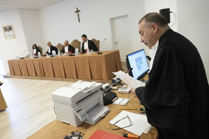 Un momento del processo vaticano | Vatican Media / ACI Group