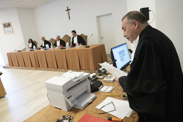 Un momento del processo vaticano / Vatican Media / ACI Group