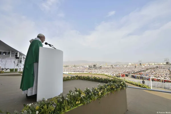 Papa Francesco dice Messa nella Base Aerea Las Palmas, Lima, 21 gennaio 2018 / Vatican Media / ACI Group
