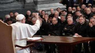 Papa Francesco: “La comunità ci guarisce”. Roma incontra il suo Vescovo