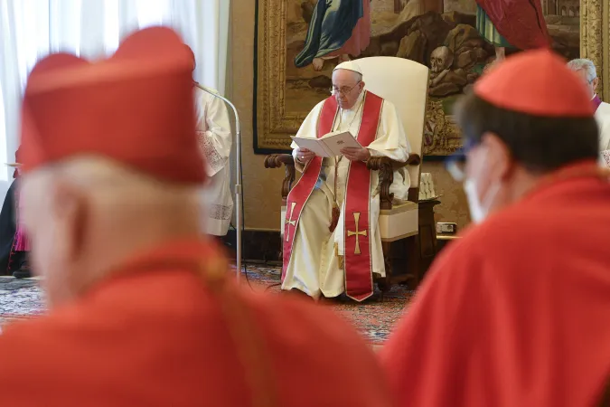 Papa Francesco presiede il Concistoro per il voto su alcune cause di canonizzazione, 4 marzo 2022 | Vatican Media / ACI Group