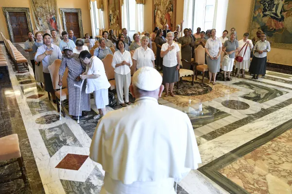 Papa Francesco incontra il Capitolo delle Missionarie Clarettiane, Palazzo Apostolico Vaticano, 24 luglio 2023 / Vatican Media / ACI Group
