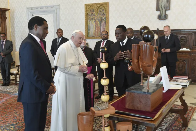 Il Papa e il Presidente dello Zambia  |  | Vatican Media 
