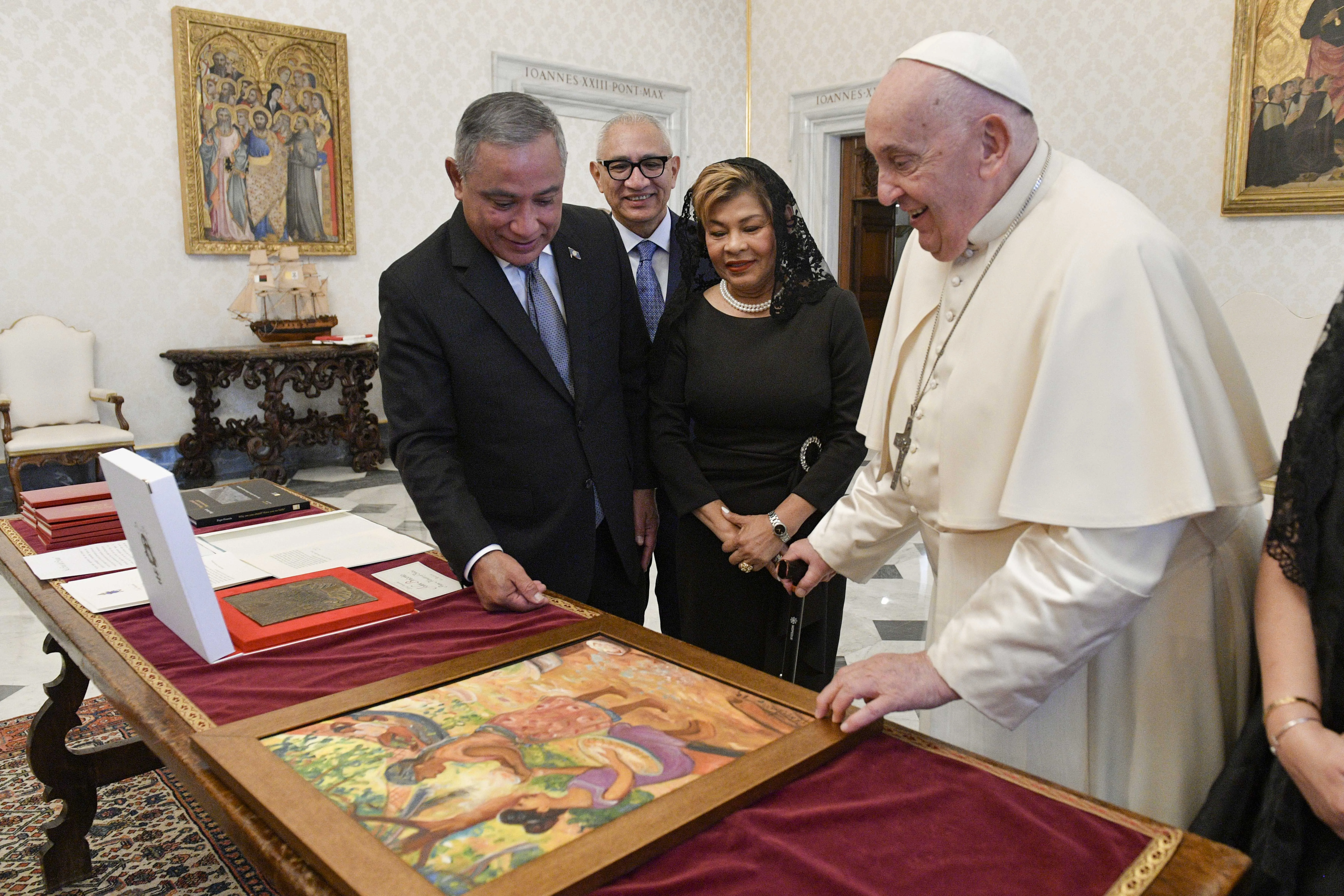 Il Papa con il Primo Ministro del Belize