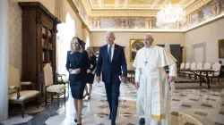 Papa Francesco e Joe Biden al termine dell'incontro, Palazzo Apostolico Vaticano, 29 ottobre 2021 / Vatican Media / ACI Group