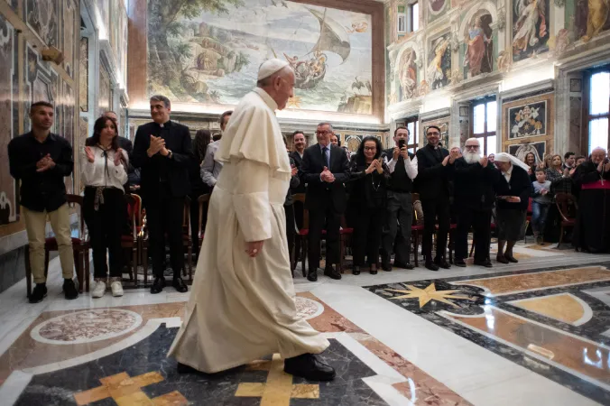Papa Francesco durante un' Udienza in Sala Clementina |  | Vatican Media / ACI group