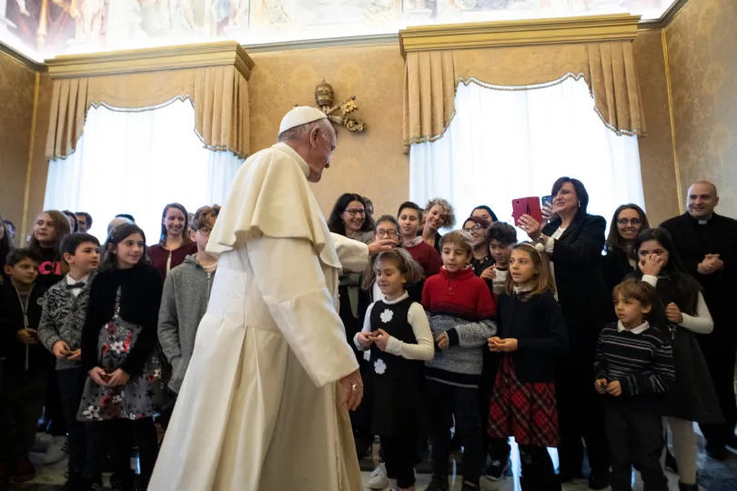 Papa Francesco Imparare Da Maria E Giuseppe Come Si Accoglie Gesu