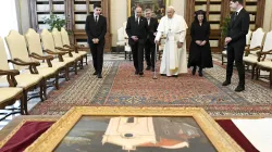 Papa Francesco e il presidente albanese Begaj, Palazzo Apostolico Vaticano, 6 maggio 2024 / Vatican Media / ACI Group