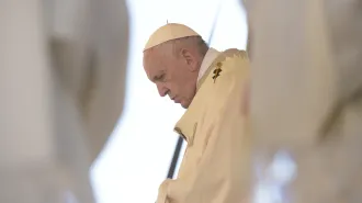 Papa Francesco chiede la pace per il Medio Oriente e attenzione ai rifugiati
