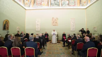 Il Papa: "Unire la cultura della misericordia a quella dell'incontro"