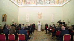 Papa Francesco durante una udienza nella Sala dei Papi / L'Osservatore Romano