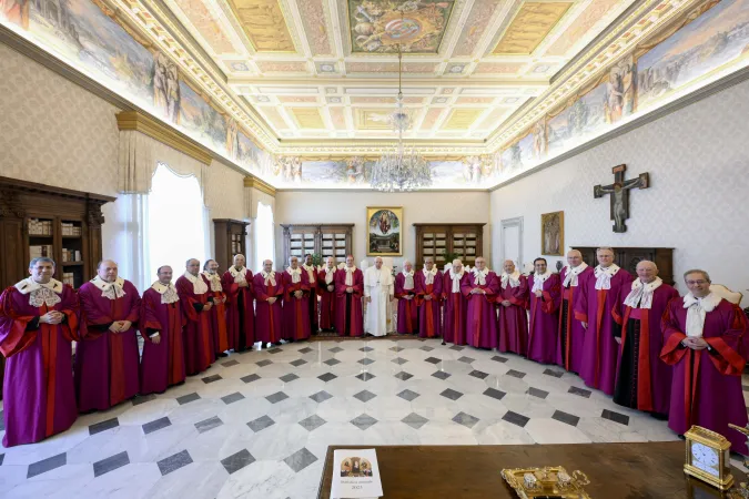 Il Papa in Udienza Tribunale Rota Romana |  | Vatican Media / ACI group