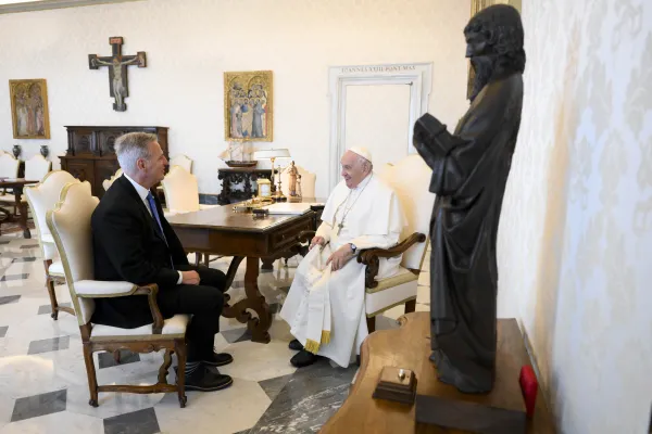 Papa Francesco e lo speaker della Camera USA McCarthy / Vatican Media / ACI Group