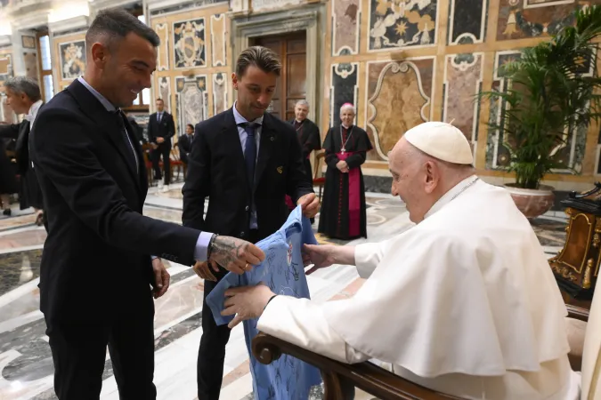 Papa Udienza ai Dirigenti e ai Calciatori del Real Club Celta de Vigo |  | Vatican Media / ACI group