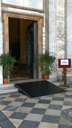 La porta santa della basilica di San Giovanni in Laterano |  | OB