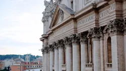 Una vista della facciata di San Pietro / Archivio CNA