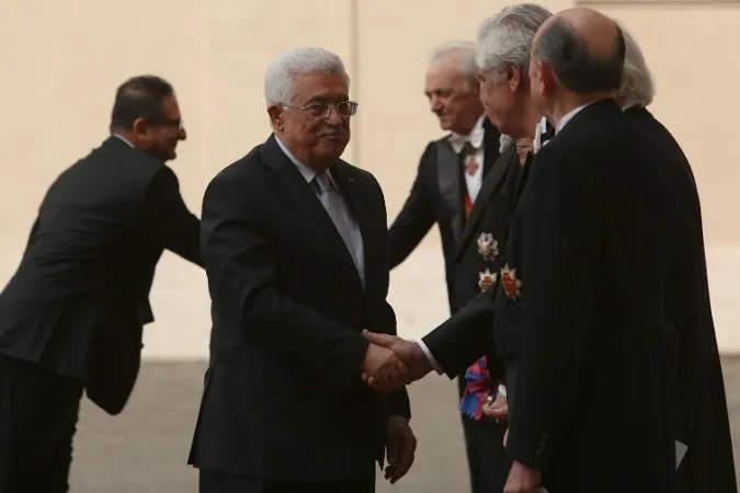 Il Presidente palestinese Abu Mazen nel Cortile di San Damaso |  | Petrik Bohumil - CNA