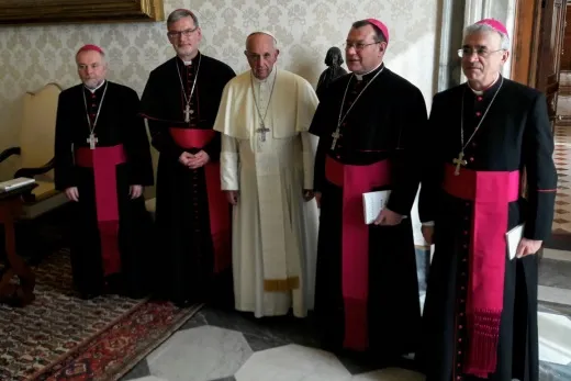 I vescovi russi con il Papa  |  | http://www.cathmos.ru/