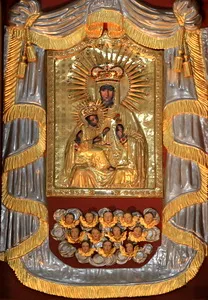 L'Icona della Madonna di Aglona, presente in tutte le famiglie in Lettonia anche in periodo sovietico |  | http://www.katedrale.lv/