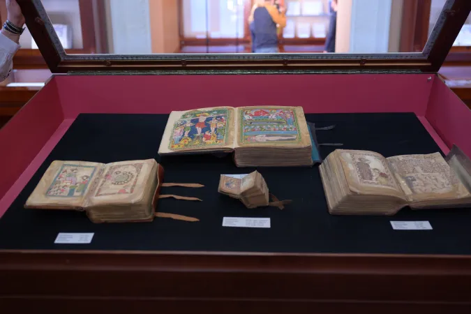 Alcuni dei manoscritti di Artsakh esposti a Erevan | Matenadaran