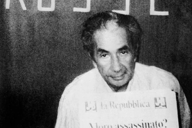 Lo statista Aldo Moro rapito dalle Brigate Rosse | 