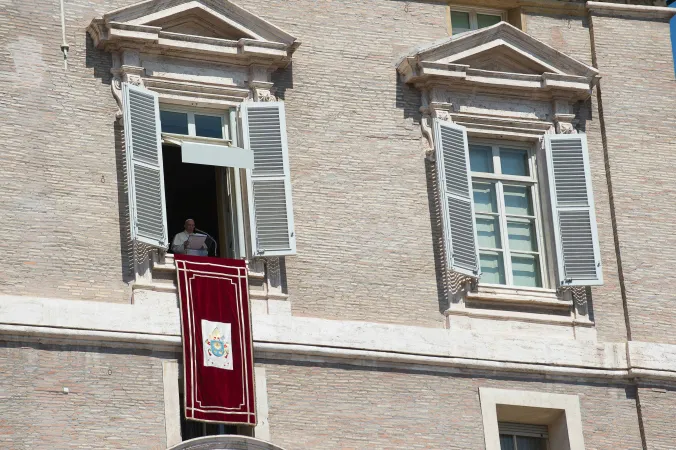 Papa Francesco  |  | L'Osservatore Romano - ACI Group