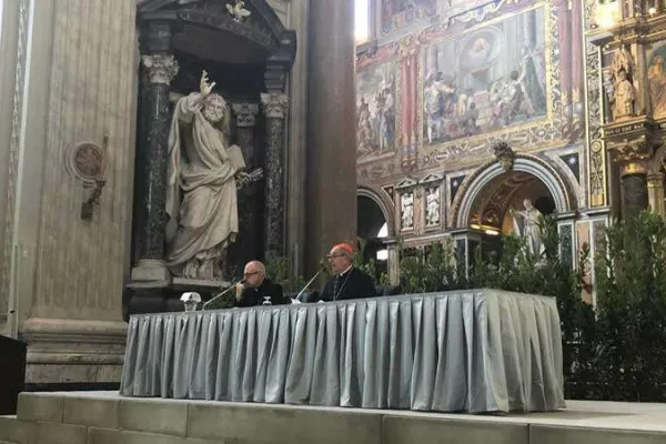 Il Cardinale de Donatis durante un incontro nella Basilica di San Giovanni in Laterano / Diocesi di Roma