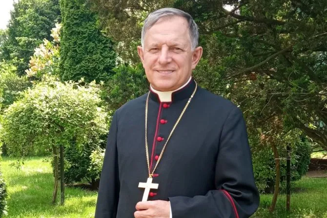 l'Arcivescovo Mieczysław Mokrzycki di Leopoli |  | Echo Katolickie