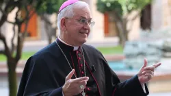 Arcivescovo Kurtz di Louisville, presidente della Conferenza Episcopale USA, North American College, ottobre 2014 / Bohumil Petrik
