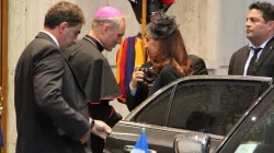 Il Prefetto della Casa Pontificia riceve la presidente argentina Cristina Kirchner in visita da Papa Francesco / B. Petrik/CNA
