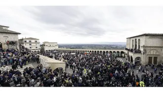 Merkel ad Assisi per la Lampada della Pace di San Francesco
