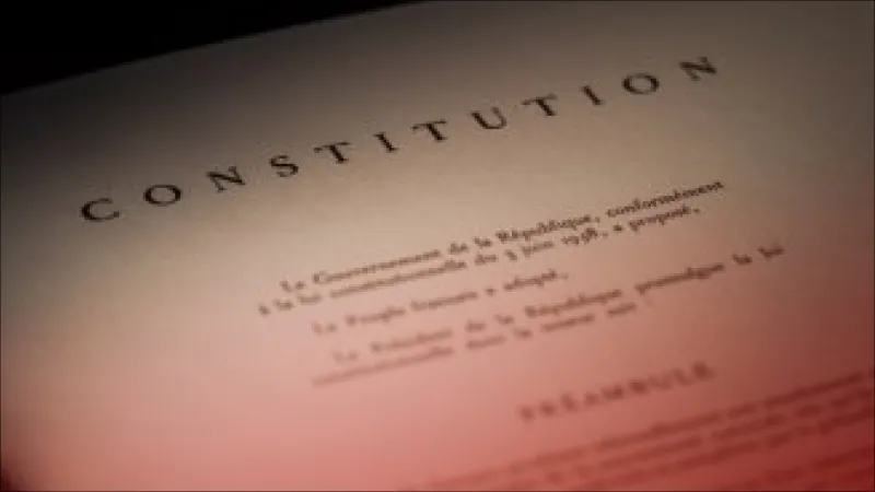 Costituzione Francese | La Costituzione Francese | Alliance VITA