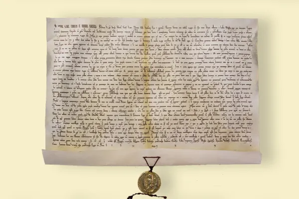 Una copia della Bolla d'Oro, primo documento costituzionale ungherese / Parlament.hu