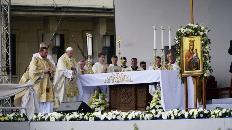 Papa Francesco in Bulgaria celebra la Messa |  | Andrea Gagliarducci / ACI Group