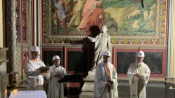 L'arcivescovo Aupetit celebra Messa a Notre Dame, 16 giugno 2021 / Paris Catholique