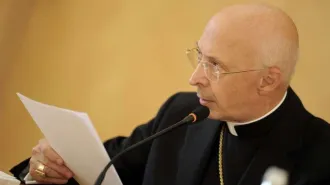 Il cardinale Bagnasco a Bruxelles tra gli italiani 