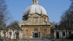 La Basilica di Nostra Signora di Montaigu / wikimedia commons
