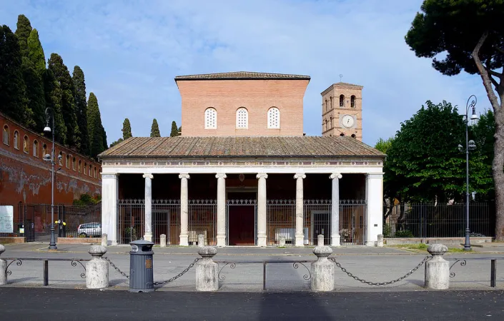 La Basilica parrocchiale di San Lorenzo fuori le Mura |  | Wikicommons