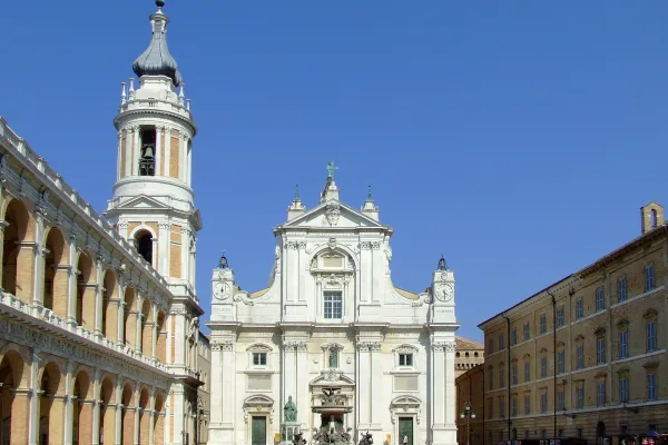 Basilica Pontificia della Santa Casa di Loreto / Wikimedia Commons